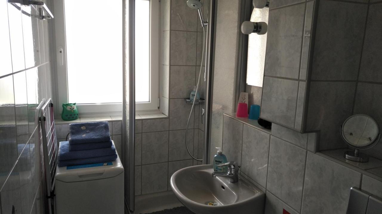 Haus Tertius - Strand- Und Hafennahe Ruhige Ferienwohnung Büsum Extérieur photo